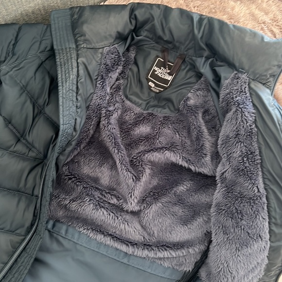 North Face Jacket - Picture 8 of 10